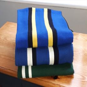 Traditional 100% wool wrap Scarves